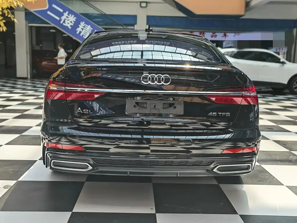 Audi A6L — миниатюра 5