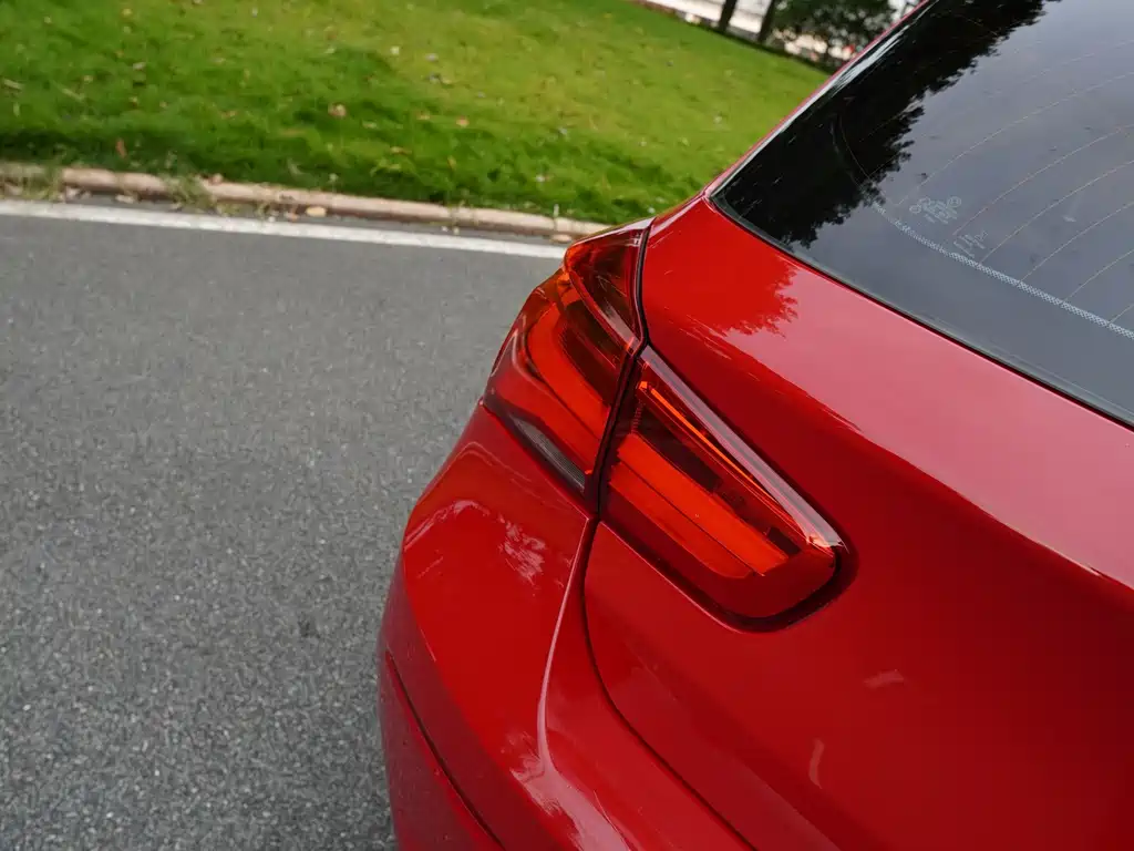 BMW 1 Series (Import) — миниатюра 26