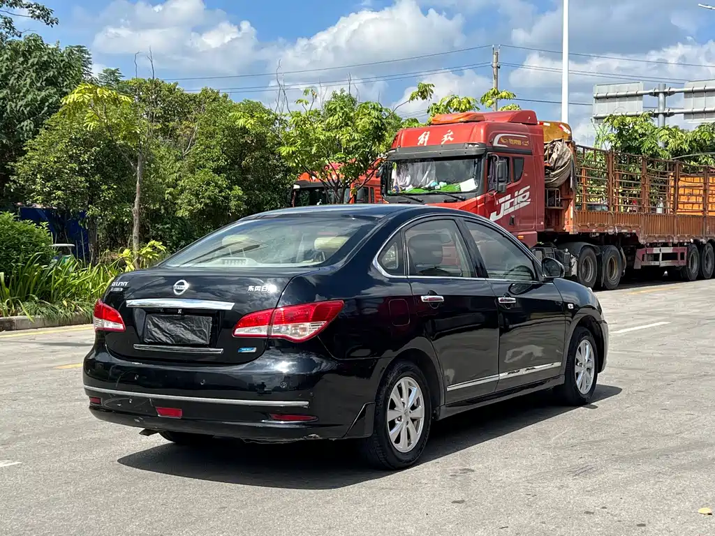 Nissan Sylphy — миниатюра 4