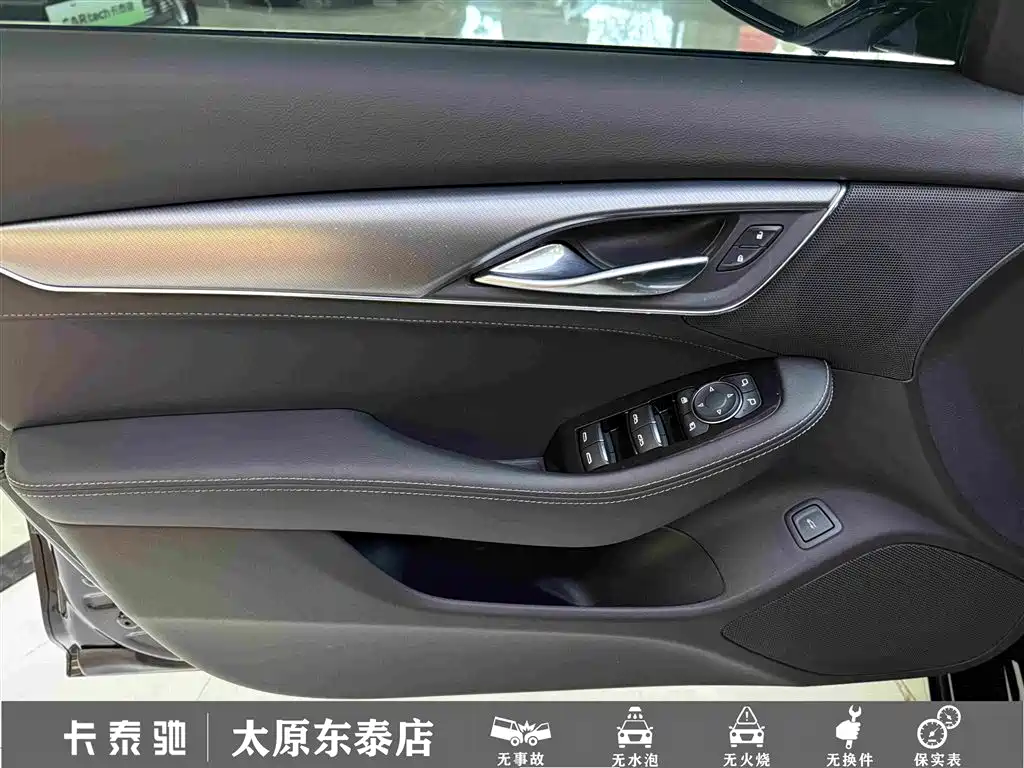 Cadillac CT5 — миниатюра 15