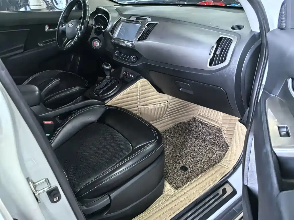Kia Sportage — миниатюра 8
