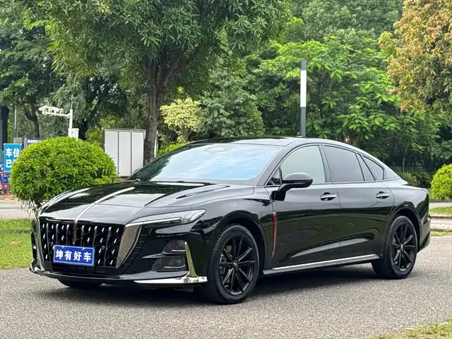 Hongqi H6