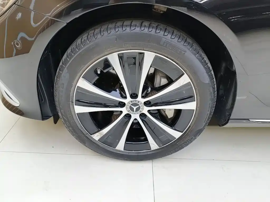 Mercedes-Benz E-Class New Energy — миниатюра 23