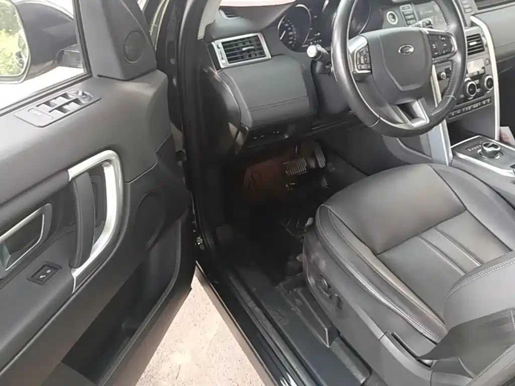 Land Rover Discovery Sport — миниатюра 16