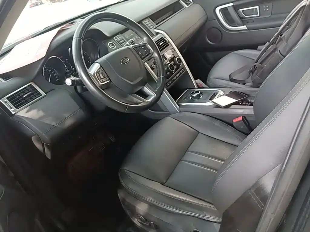 Land Rover Discovery Sport — миниатюра 15