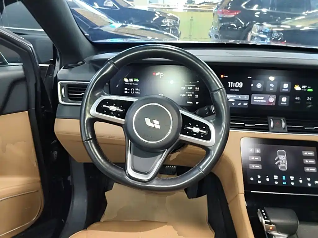 Li Auto Li ONE — миниатюра 11