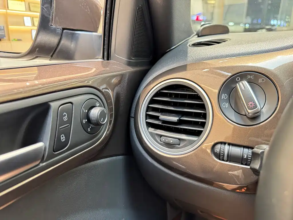 Volkswagen Beetle 280TSI, фото 16