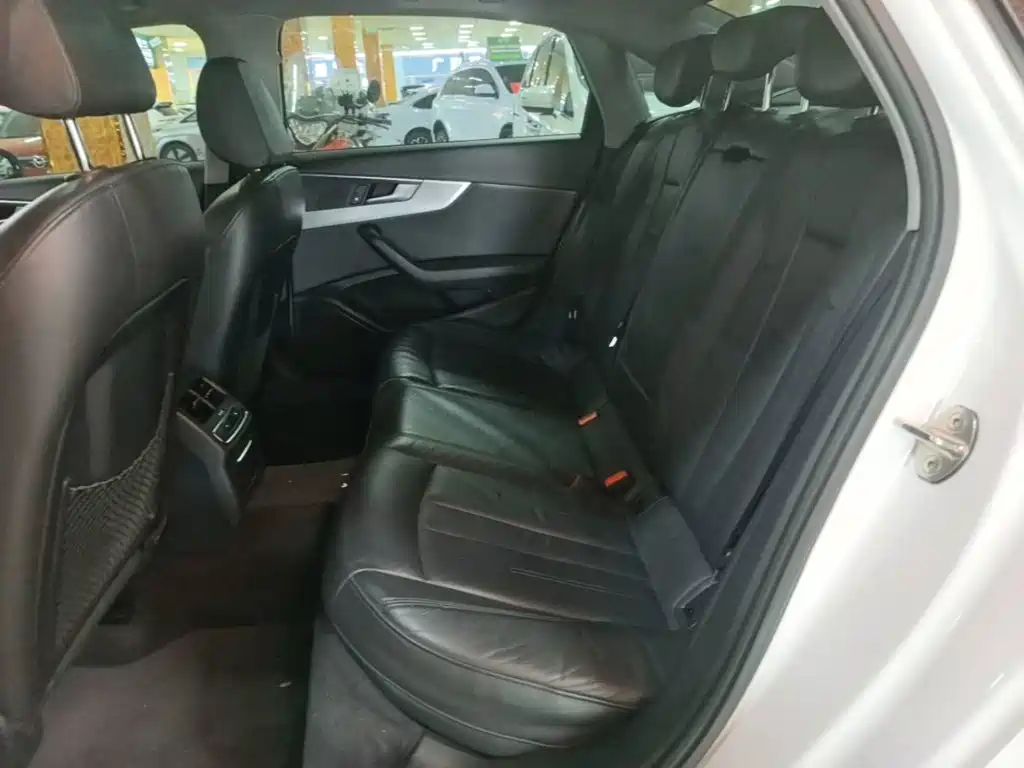 Audi A4L — миниатюра 17