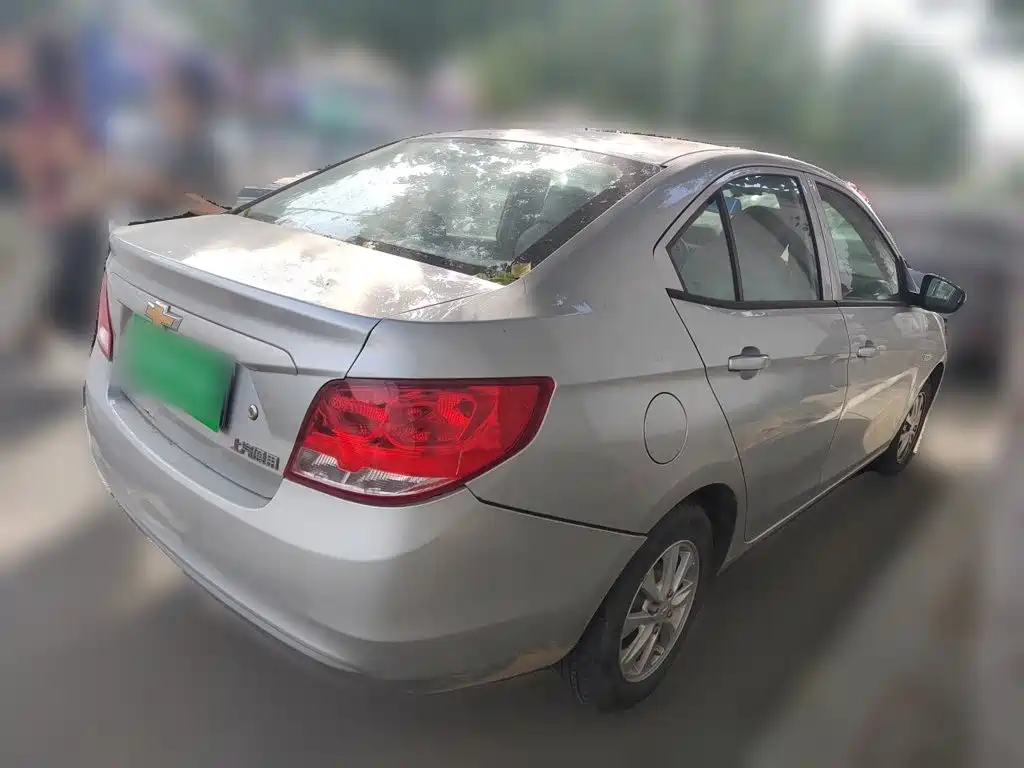 Chevrolet Sail — миниатюра 6