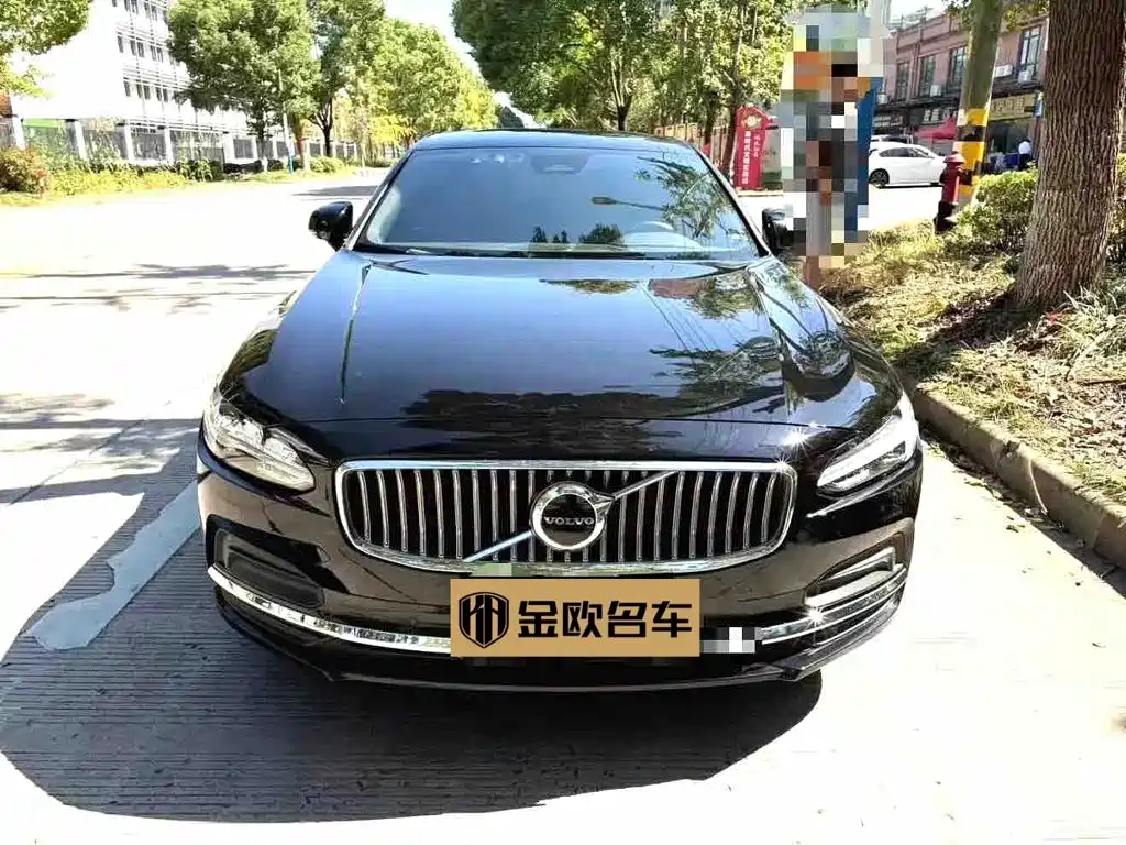 Volvo S90 — миниатюра 4