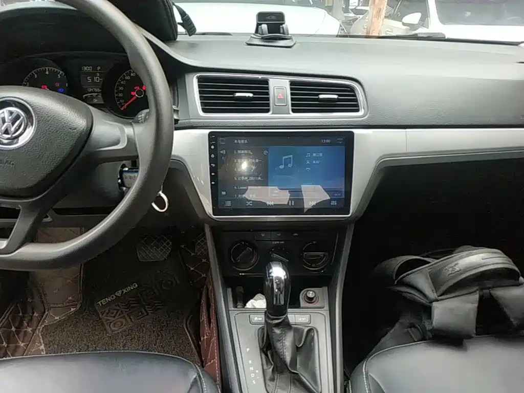 Volkswagen Lavida — миниатюра 13