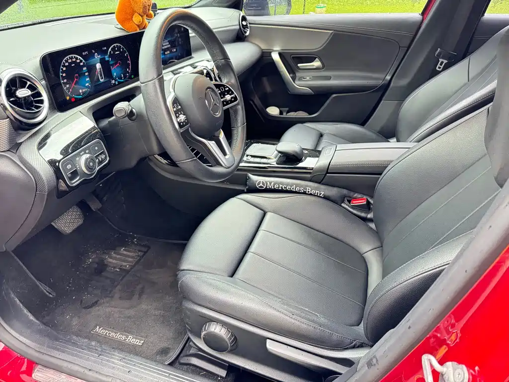 Mercedes-Benz A-Class — миниатюра 13