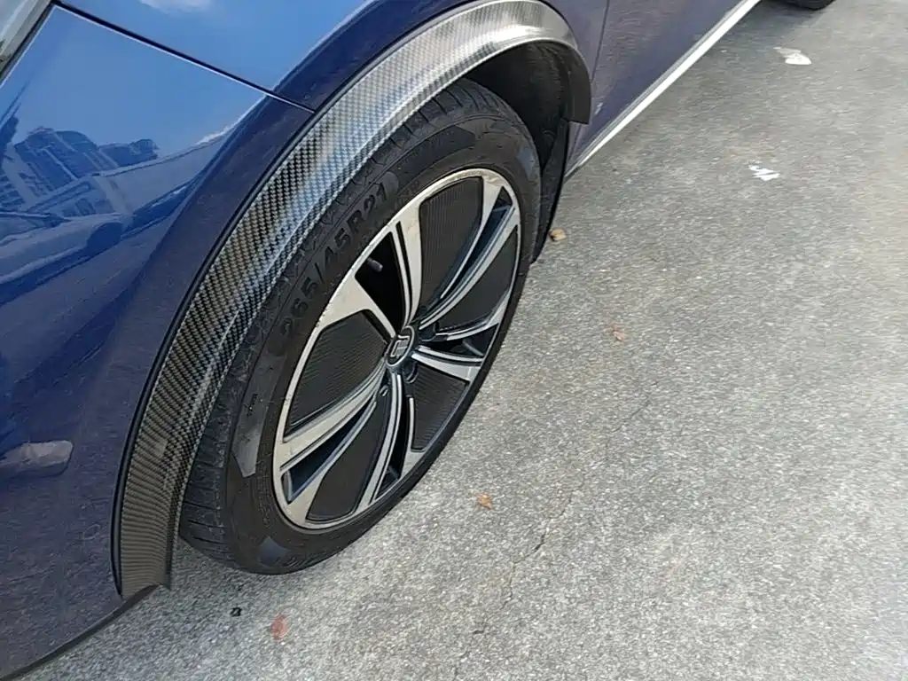 BYD Tang New Energy — миниатюра 23