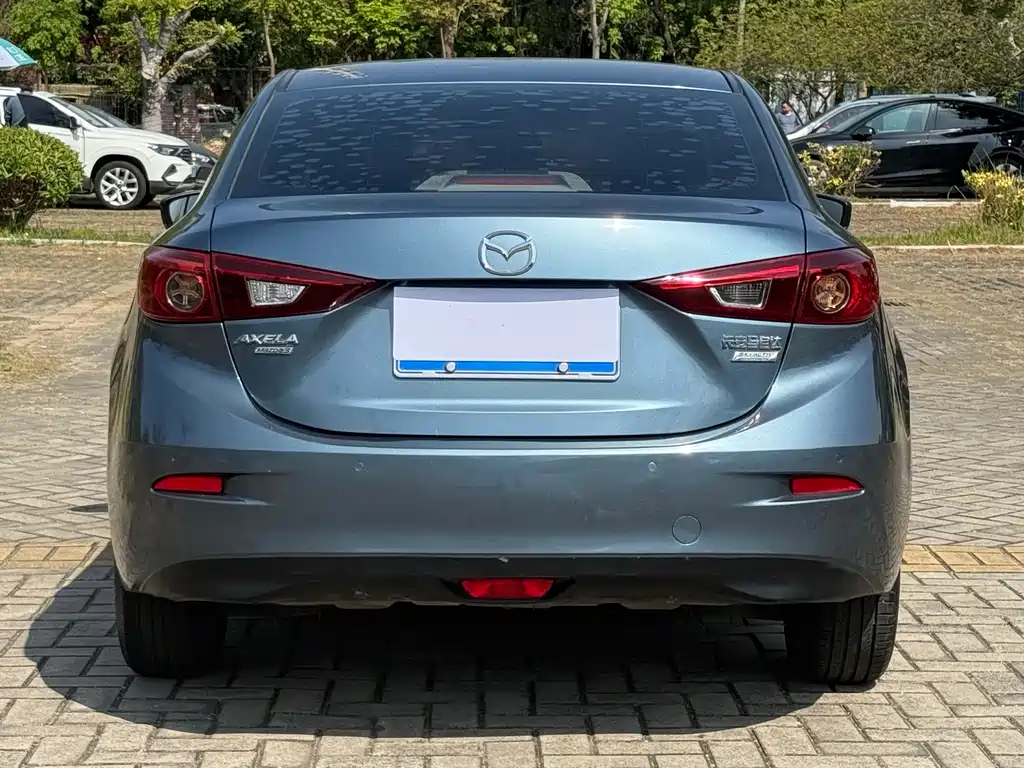 MAZDA 3 ANGKESAILA