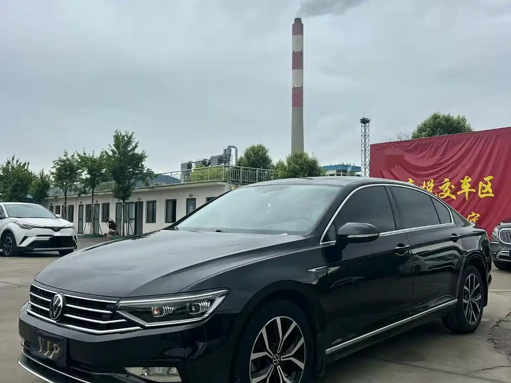 Купить Volkswagen Magotan