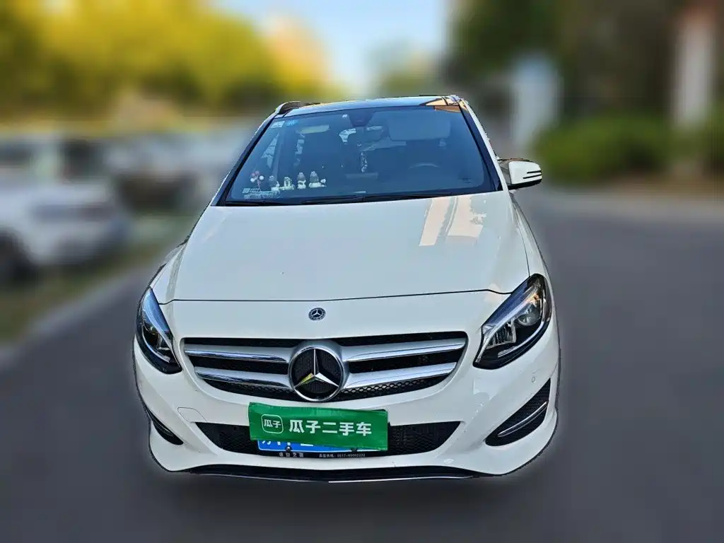 Mercedes-Benz B-Class — миниатюра 2