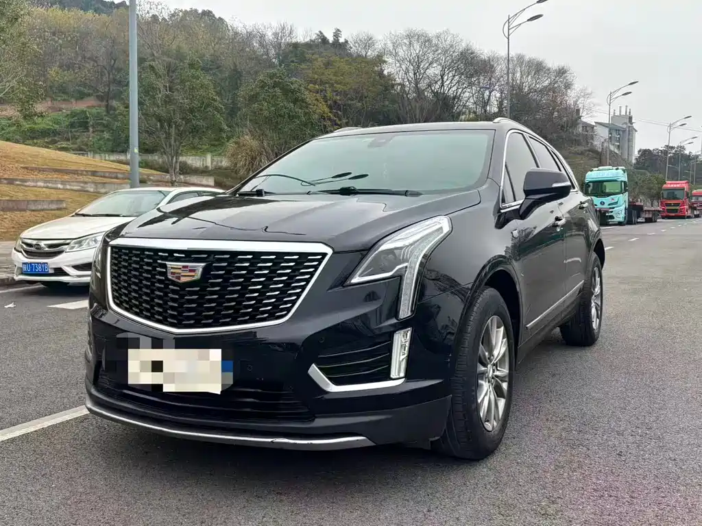 Купить Cadillac XT5