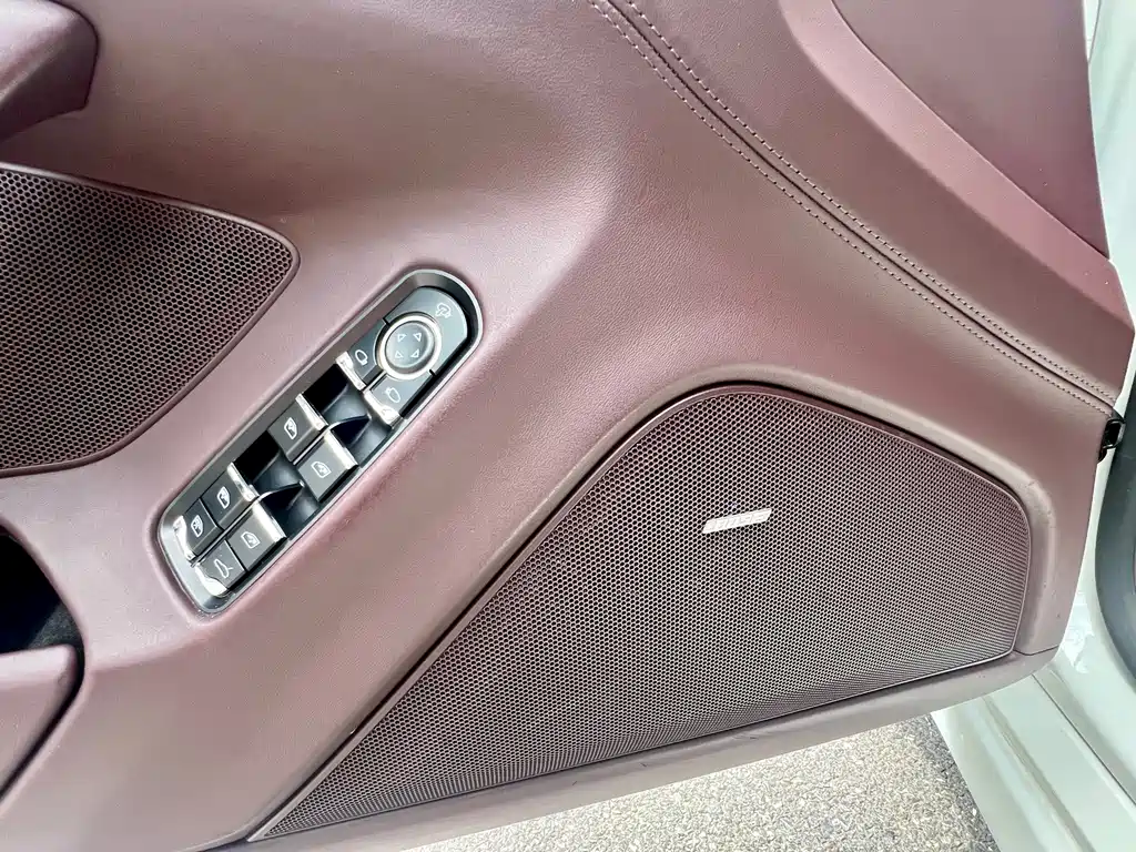 Porsche Panamera — миниатюра 14