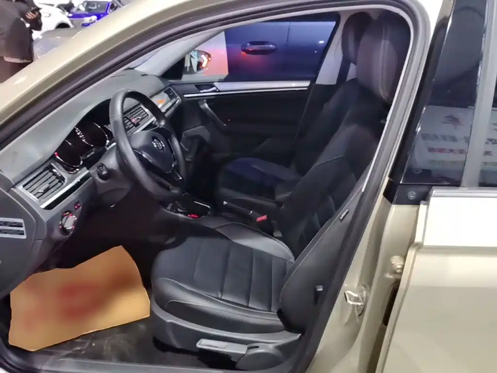 Volkswagen Bora — миниатюра 15