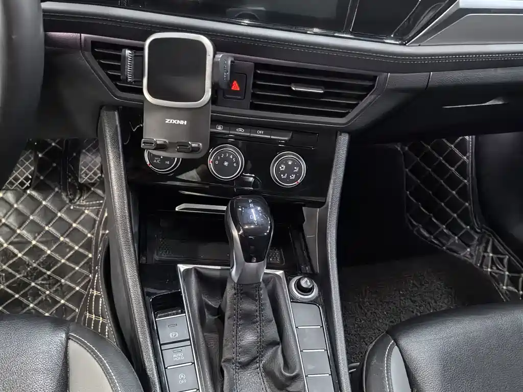 Volkswagen Sagitar — миниатюра 10