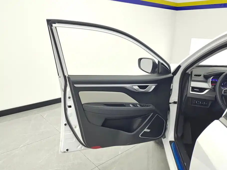 Geely Vision — миниатюра 7