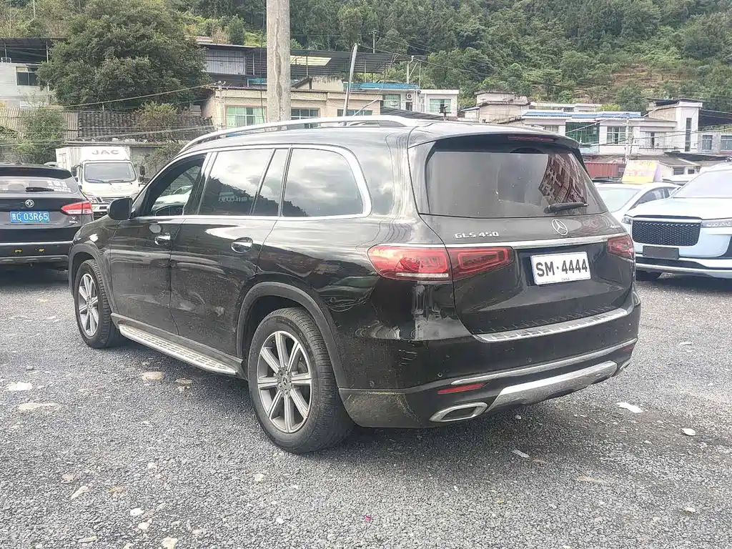 Mercedes-Benz GLS — миниатюра 9