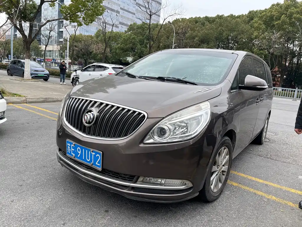 Buick GL8 2016