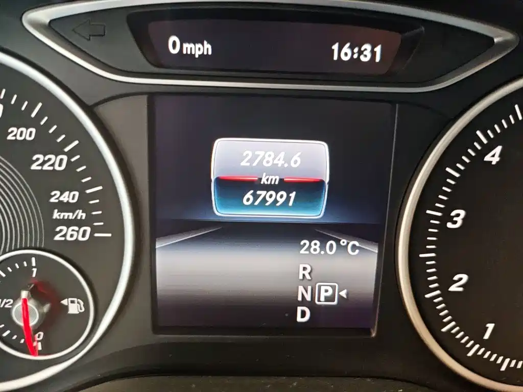Mercedes-Benz B-Class — миниатюра 8