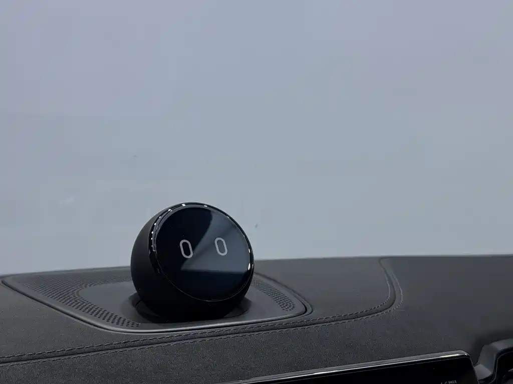 NIO EC6 — миниатюра 15