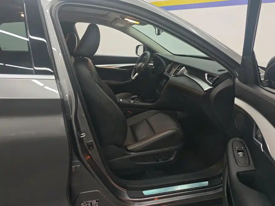 Infiniti QX50 — миниатюра 8