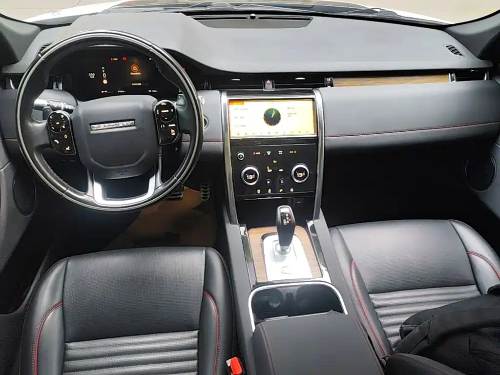 Land Rover Discovery Sport — миниатюра 10