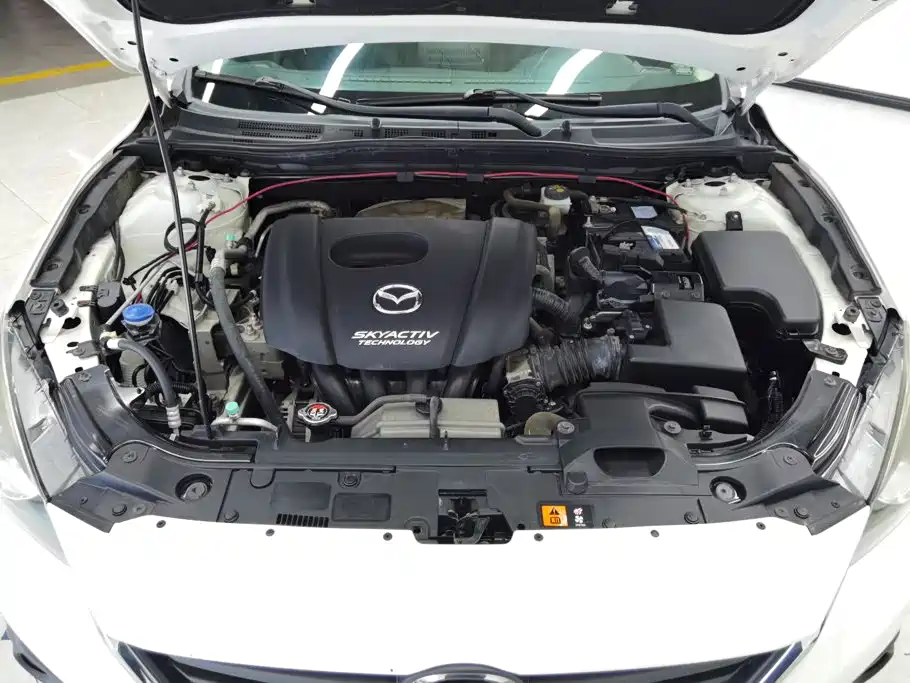 Mazda 3 Axela — миниатюра 10