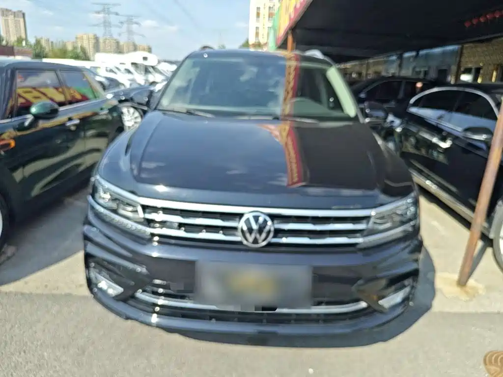 Volkswagen Tiguan L — миниатюра 3
