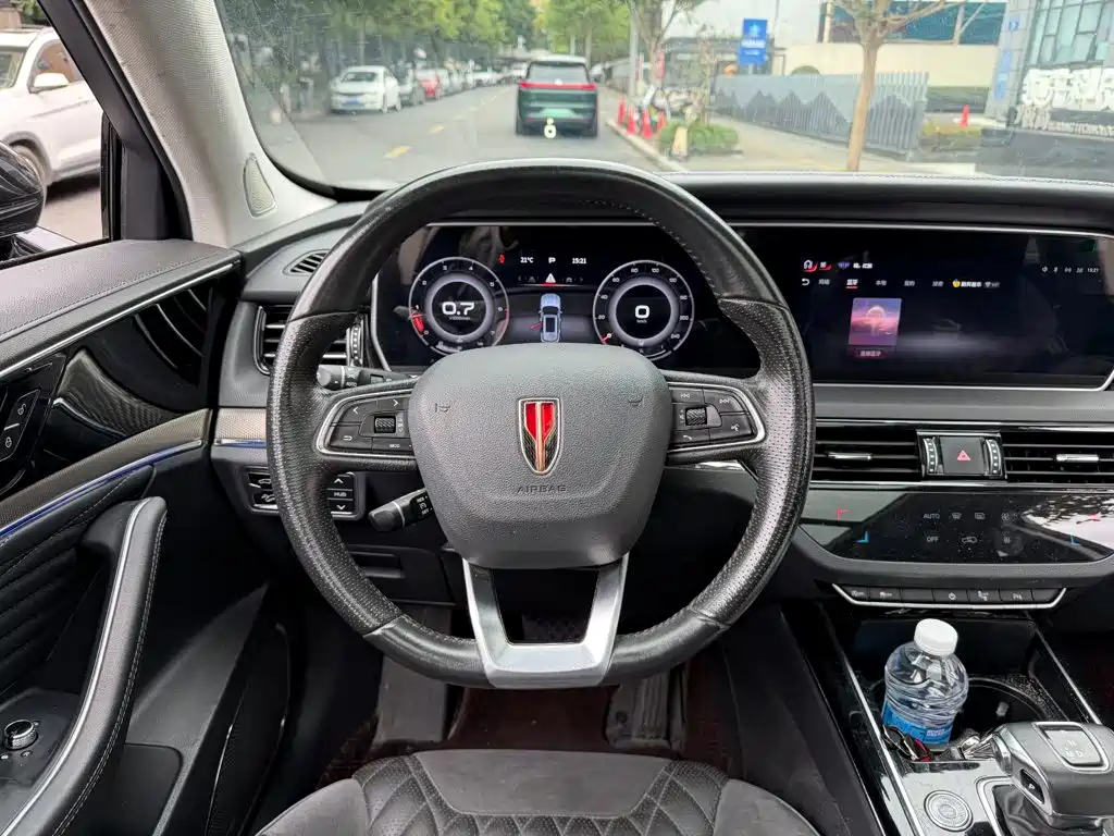 Hongqi Hongqi HS5 — миниатюра 13