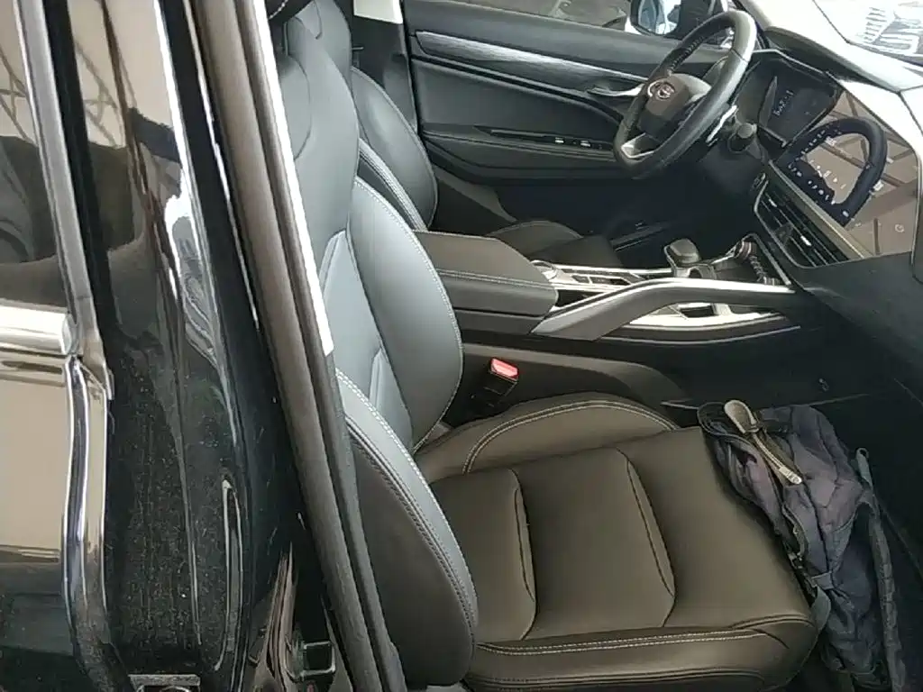Geely Xingyue — миниатюра 25