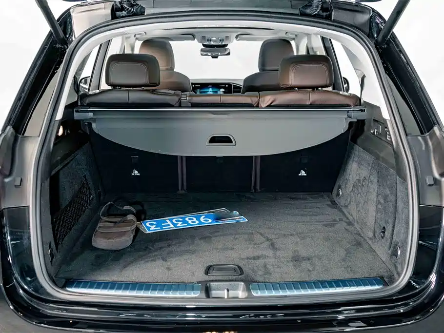 Mercedes-Benz GLE (Import) — миниатюра 23