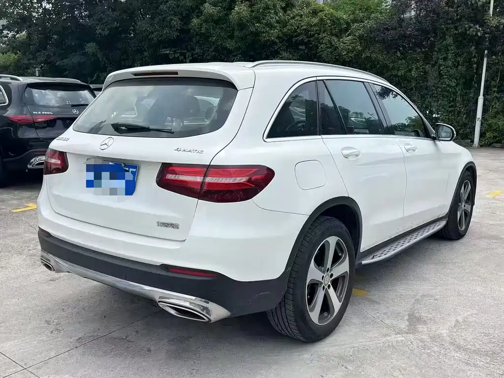 Mercedes-Benz GLC 2016 GLC 300 4MATIC