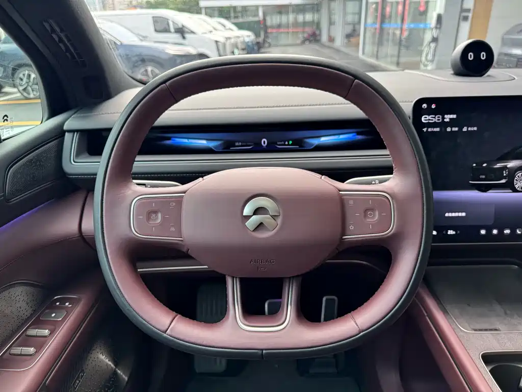 NIO ES8 — миниатюра 24