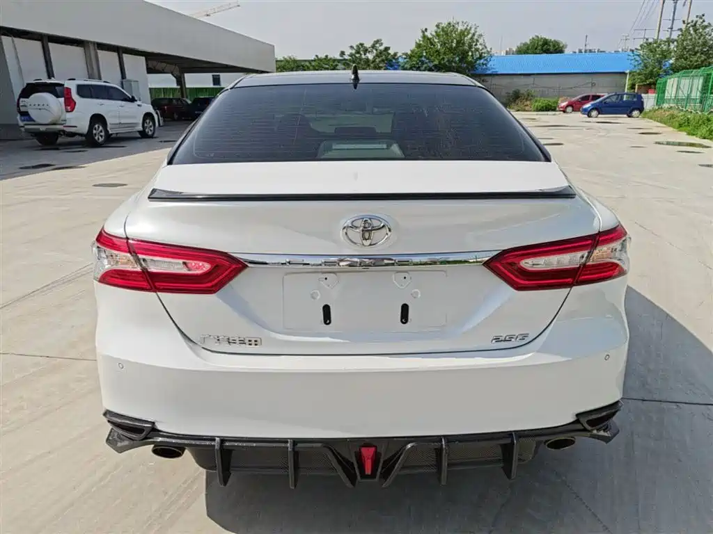 Toyota Camry 2021 2.5G Luxury