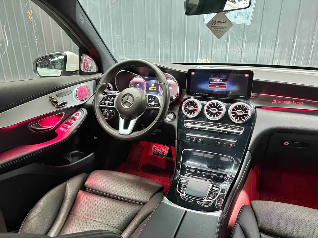 Mercedes-Benz GLC — миниатюра 31