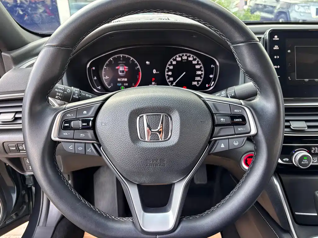 Honda Inspire — миниатюра 10
