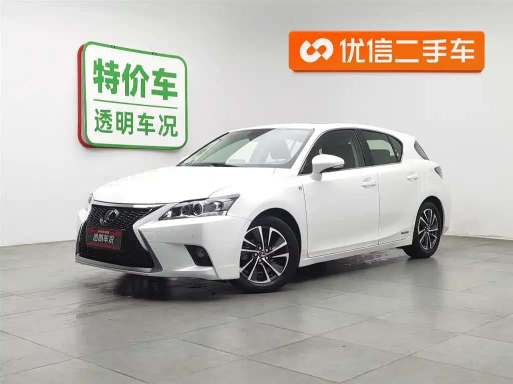 LEXUS CT