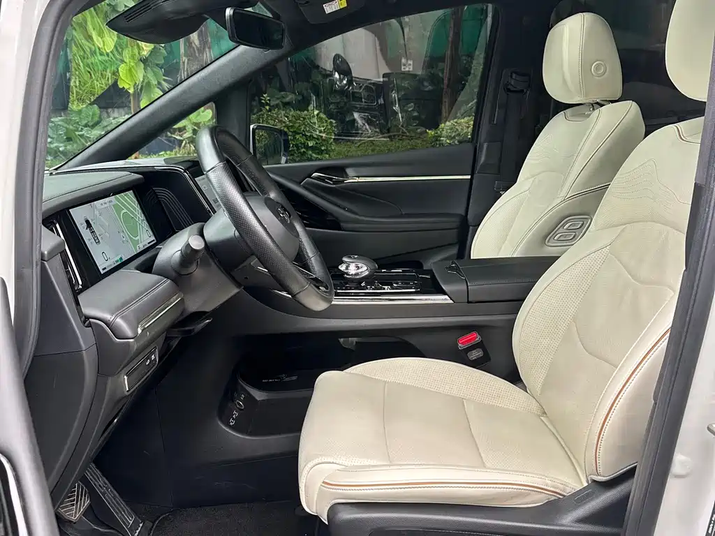 GAC Motor Trumpchi M8 — миниатюра 9