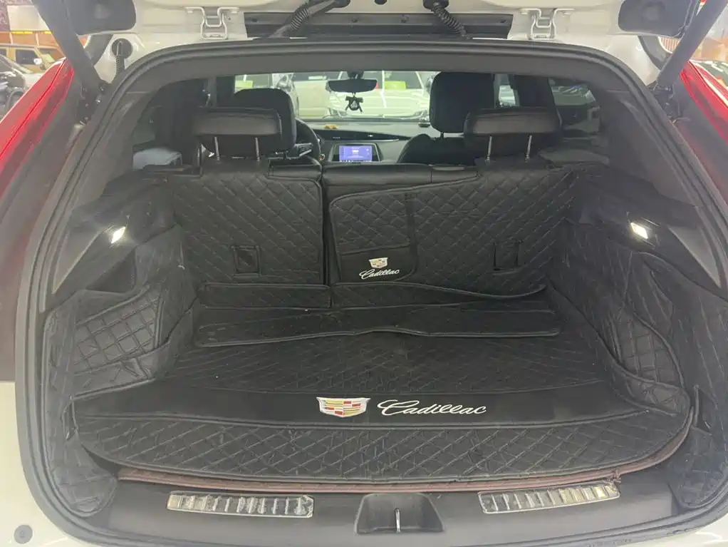 Cadillac XT4 — миниатюра 15
