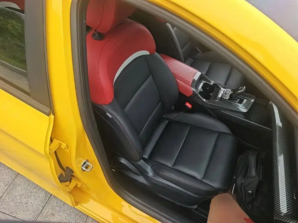 MG MG5 — миниатюра 25