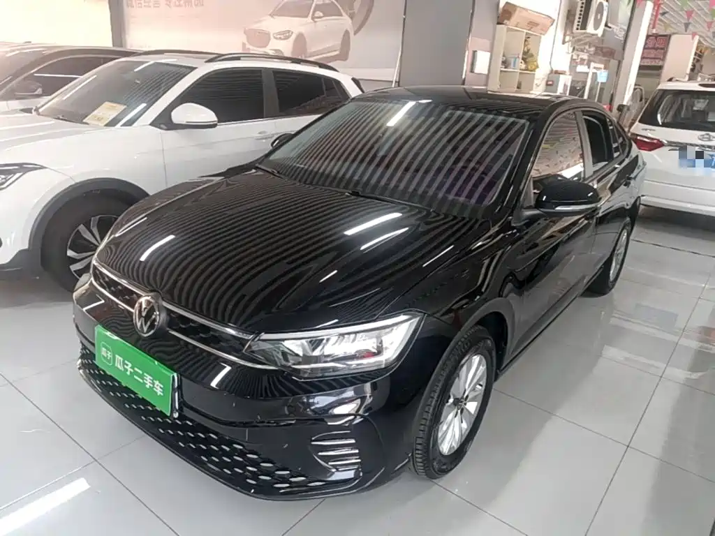 Volkswagen Lavida — миниатюра 2