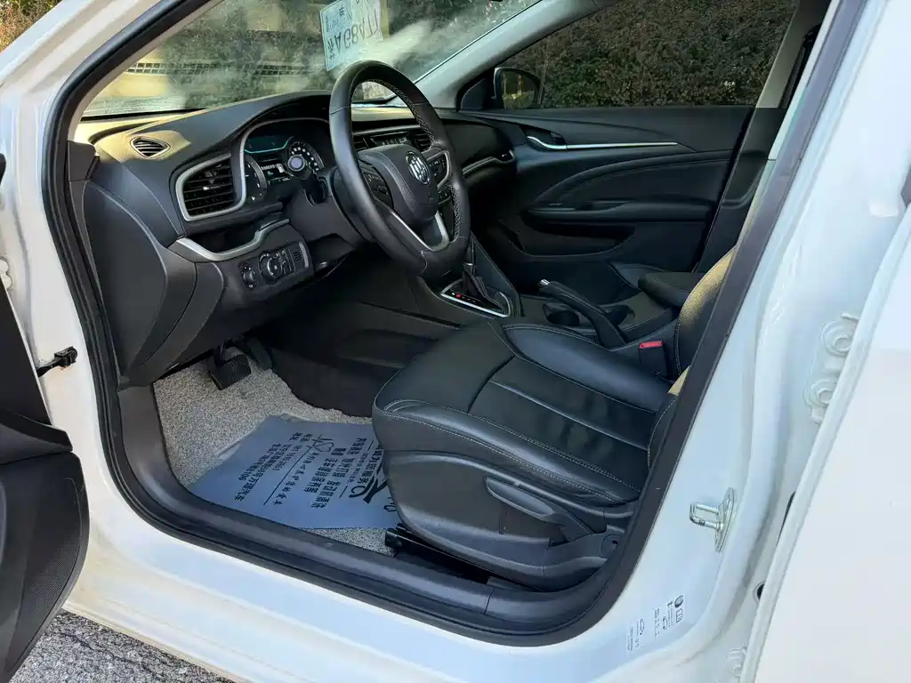 Buick Excelle — миниатюра 3