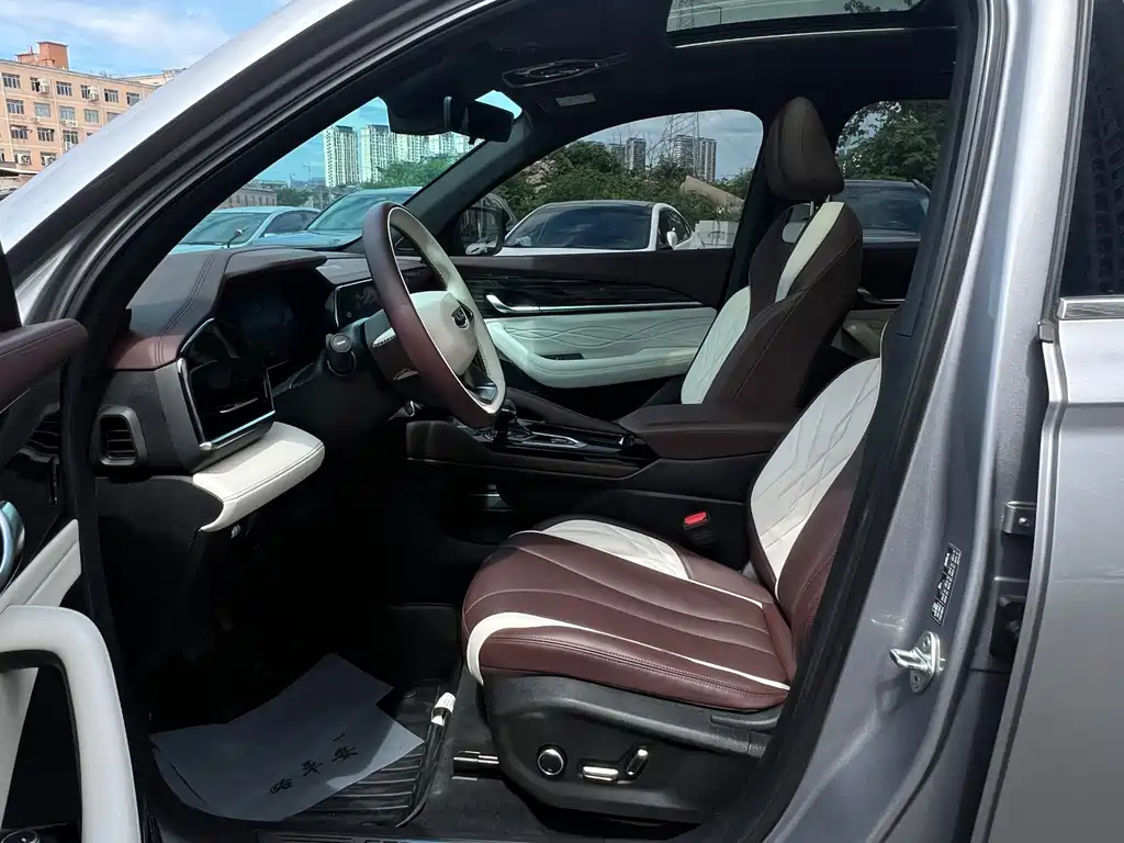 Geely Xingyue L — миниатюра 11