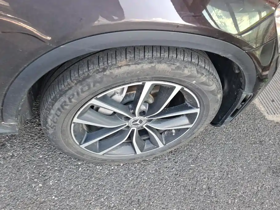 Mercedes-Benz GLC — миниатюра 6