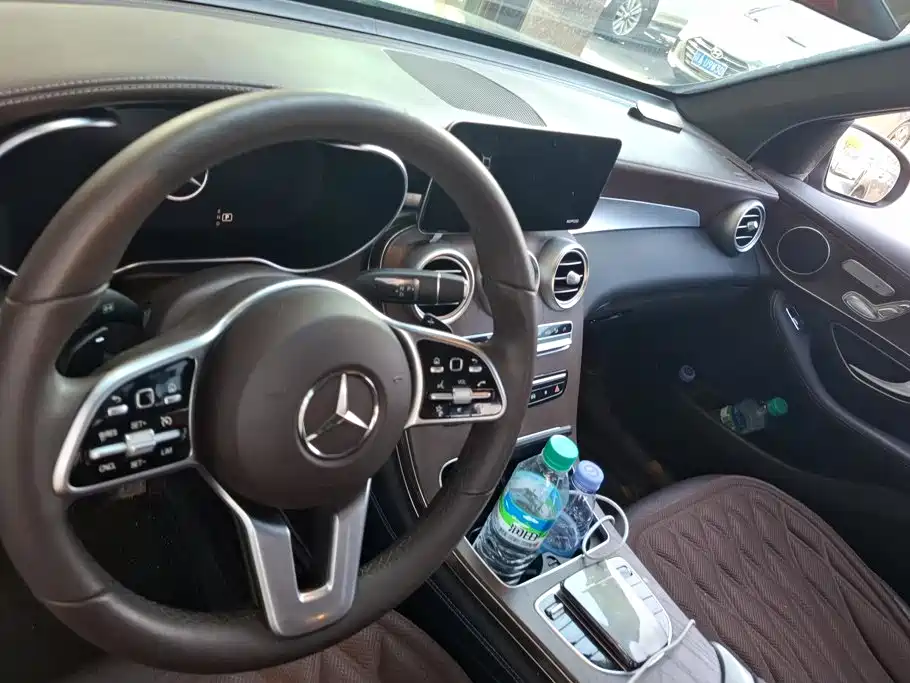 Mercedes-Benz GLC — миниатюра 12